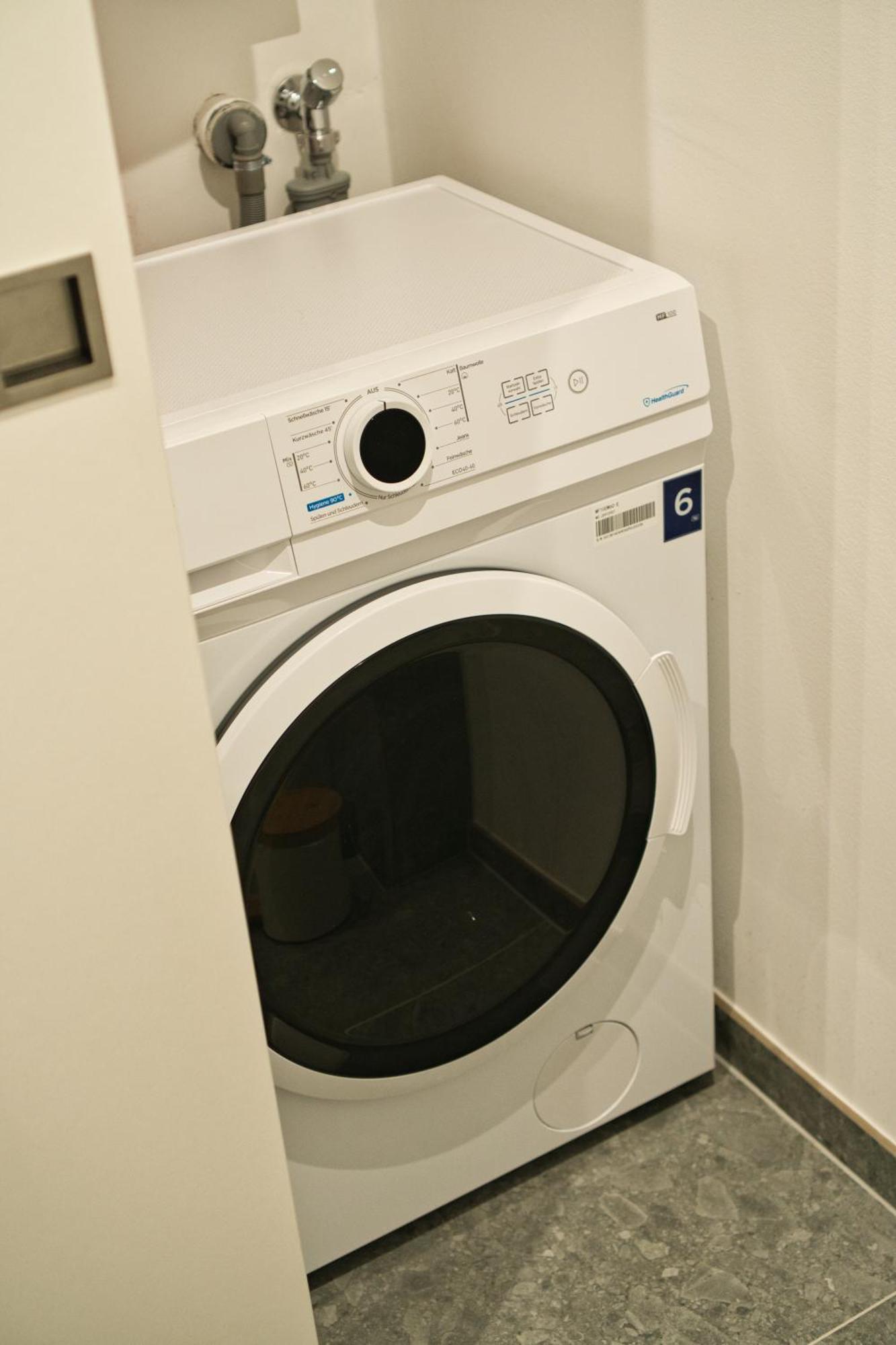 Goethe-Suites: Premium 4 Person Worms City Centre Appartment Eksteriør bilde