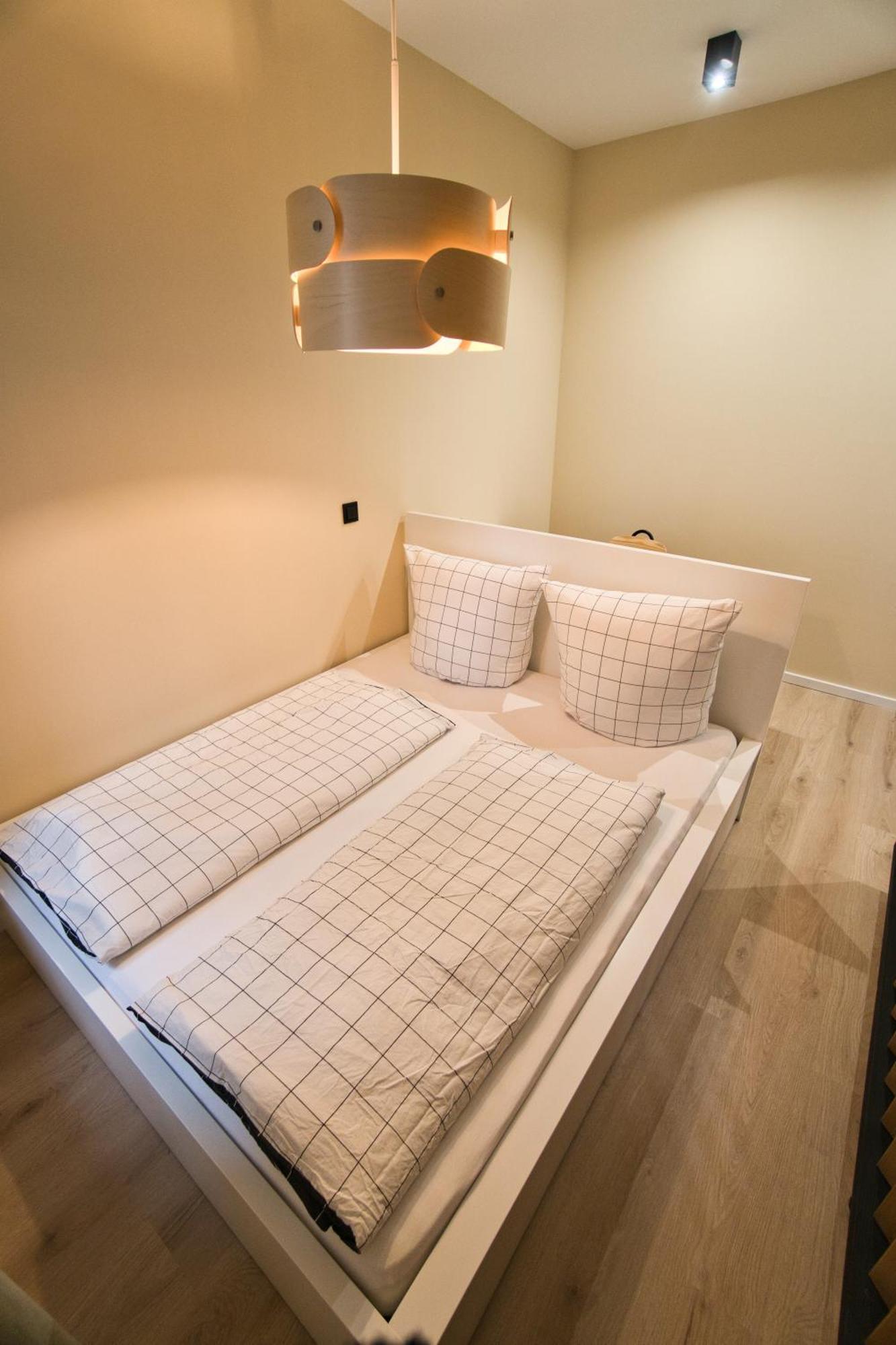 Goethe-Suites: Premium 4 Person Worms City Centre Appartment Eksteriør bilde